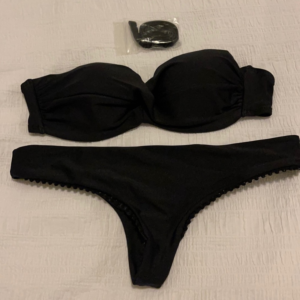 Luli fama black bikini xs